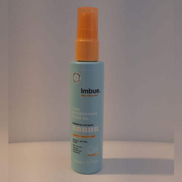 💥 3/$35 Imbue Curl Worshipping Shine Oil - Picture 3 of 4